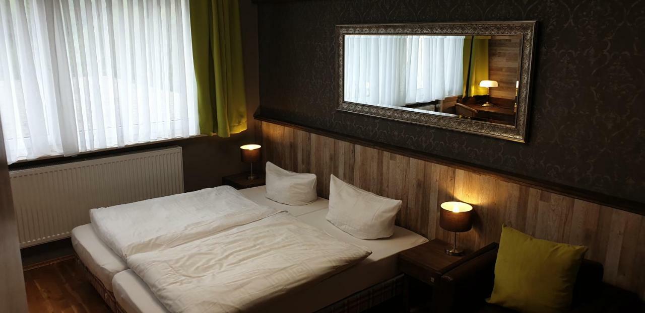 Hotel Am Rossberg Altenahr Eksteriør bilde