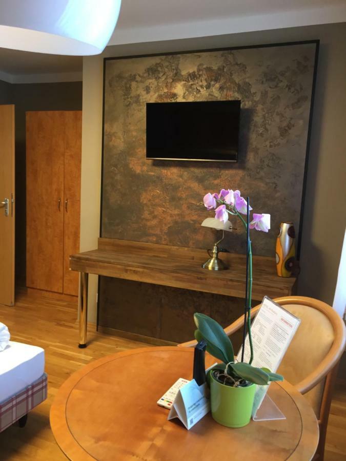 Hotel Am Rossberg Altenahr Eksteriør bilde